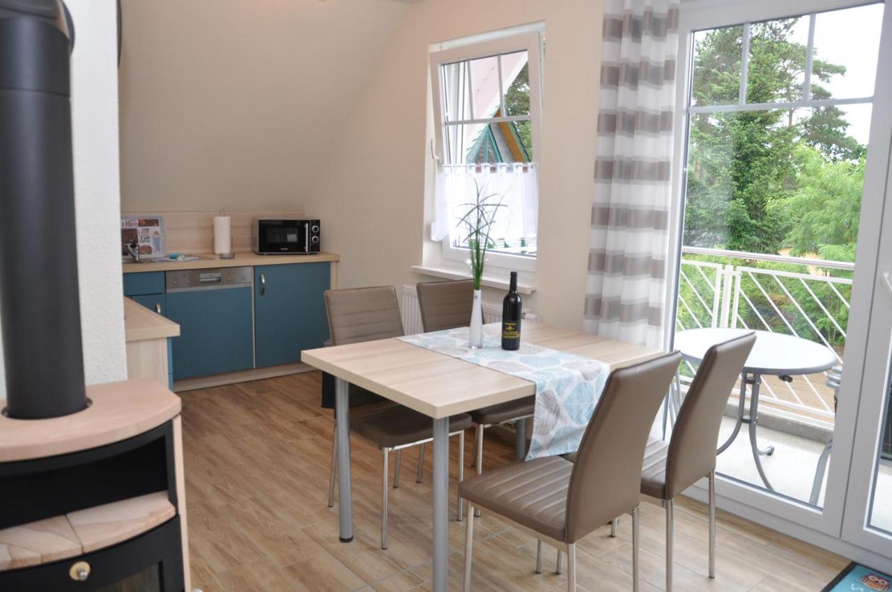 Ferienhaus Mueritzzauber / Og-Appartement Marienfelde Εξωτερικό φωτογραφία
