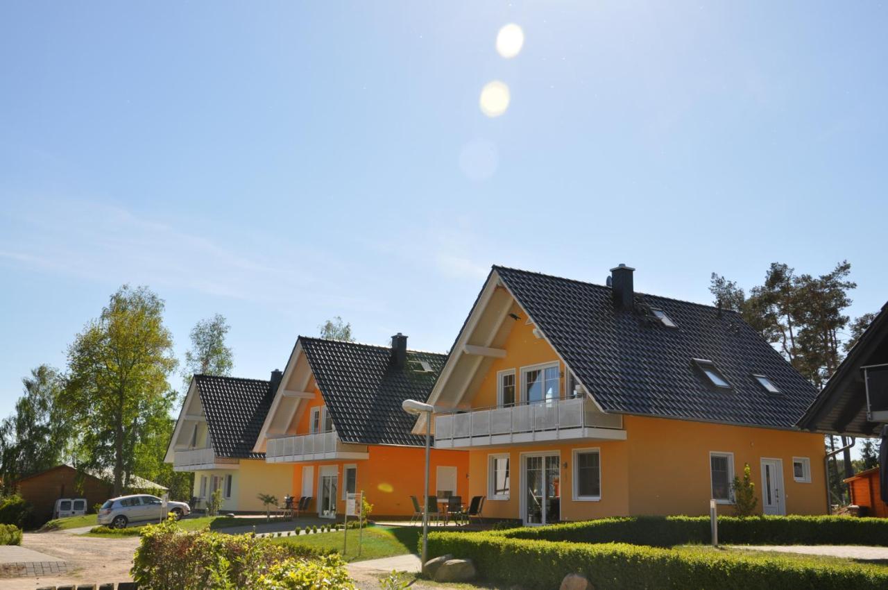 Ferienhaus Mueritzzauber / Og-Appartement Marienfelde Εξωτερικό φωτογραφία